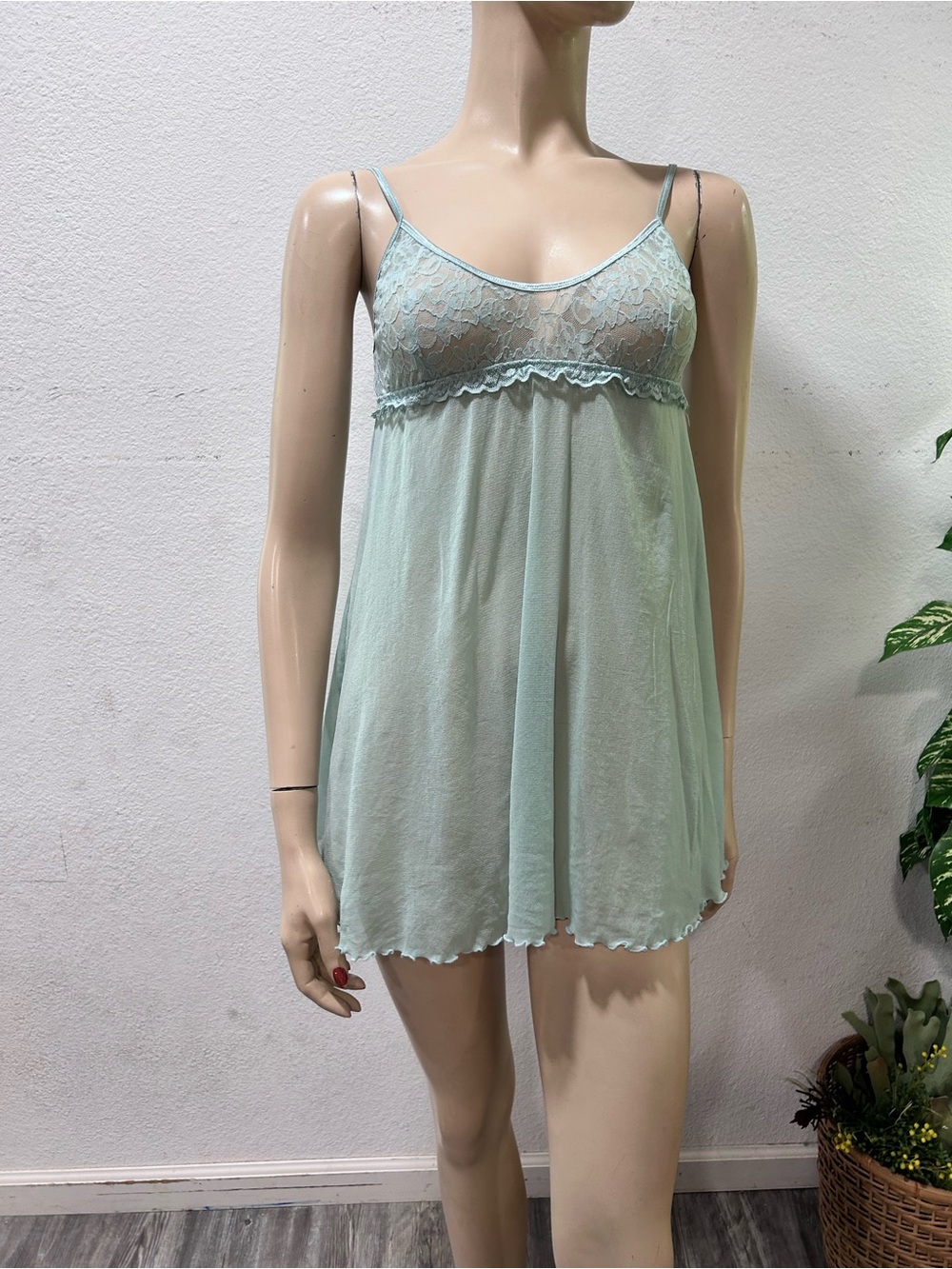 Vintage Victoria’s Secret Sheer Lace Babydoll Chemise in Mint Green